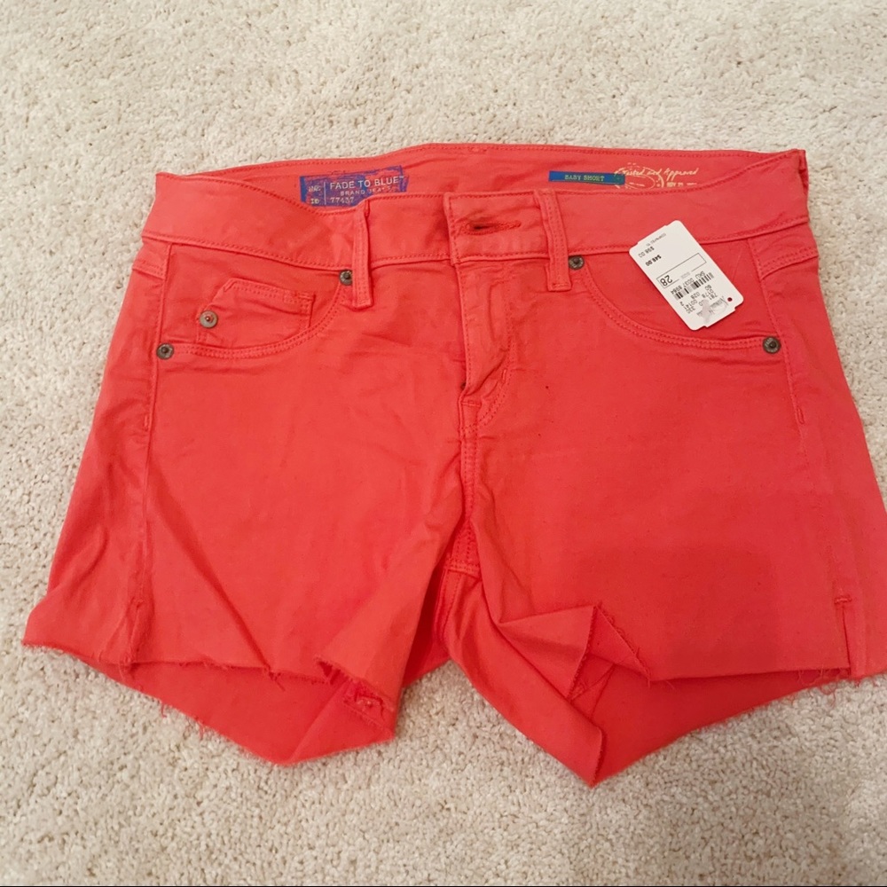 Fade to Blue Brand Coral Jean Shorts!